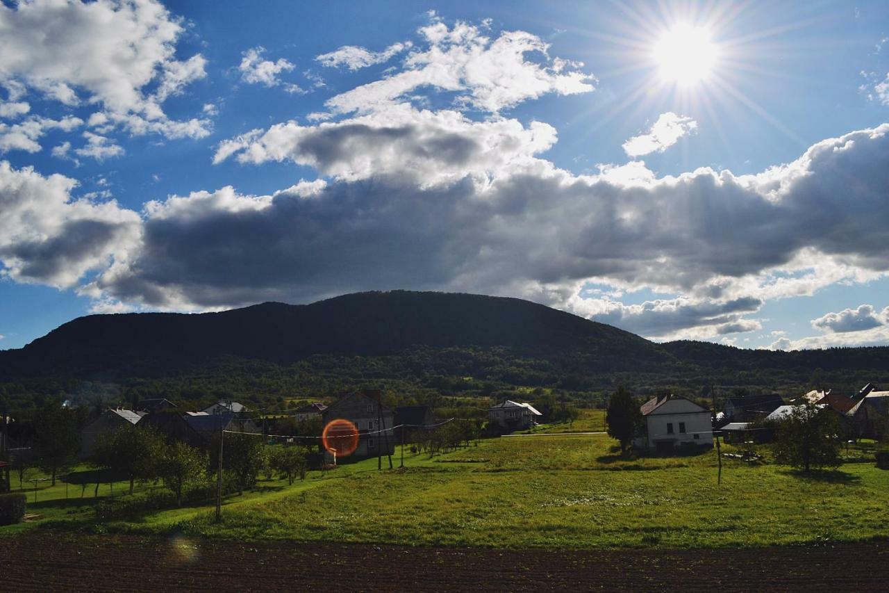Agroturystyka U Podnoza Gory Cergowej Dukla Exterior photo